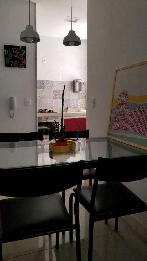 Apartamento Em Copacabana - Rua Bolivar - 2 Quartos - Excelente Localizacao Rio de Janeiro Exterior foto